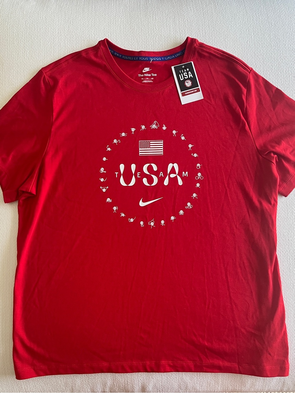 Nike Team USA official Men’s XXL Red T’shirt